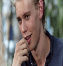 Austin Butler FTW 58cb958e5bc86.gif