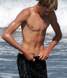Boy of Summer 579219bf416f4.jpg