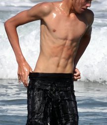 Boy of Summer 579219c1aa182.jpg