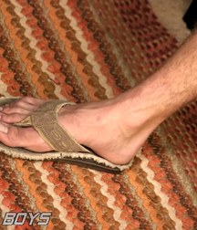 Feet 001 57771b489ad56.jpg