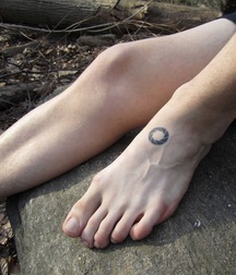 Feet 001 57771b566a3b6.jpg