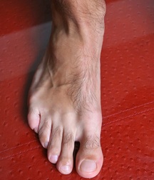 Feet 002 57771c07e95c9.jpg