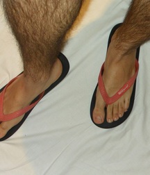 Feet 003 57771ca139786.jpg