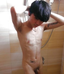 Oufti-Douche04 56e1536fe12c2.jpg