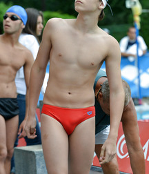 Oufti-Maillot-10 57337ebfa1d7b.jpg