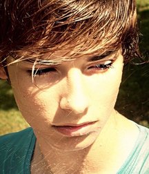 ouftifan boys faces 3