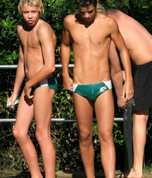 Oufti-Maillot-11 5761b62861130.jpg
