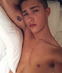 Oufti-Nsex33 57c9d076c1466.jpg
