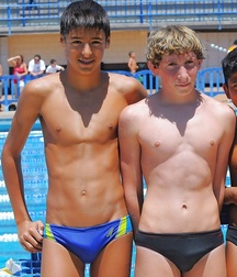 Oufti-maillot-13 57eebd97f2409.jpg