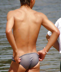 Oufti-maillot-13 57eebdcf3f0a7.jpg