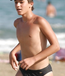 Oufti-maillot-14 57eebe1daaf3c.jpg