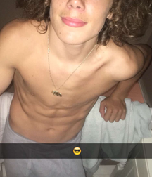 Oufi-Mini serie 5990b8b4a657a.png