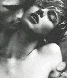 Oufti-B&W-N&B-01 59f2055883b07.png