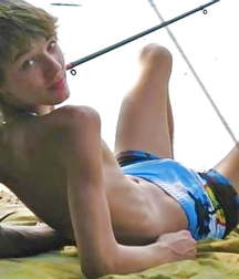 Oufti-NoSex01 5a5bbe65a0131.jpg