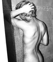 Uploaded by:ouftifan 5aac30eaf23c7.jpg