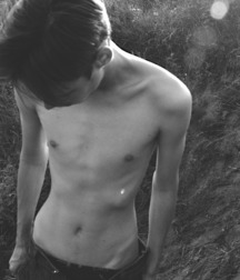 Uploaded by:ouftifan 5aac311bf0e33.jpg