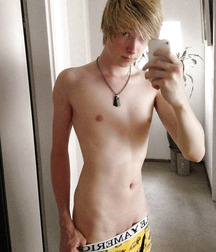 Oufti-N-sex 5adcf12cbbf59.jpg