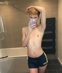 Oufti-Sefies1 5adcf2f3d43ba.jpg