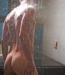 Oufti-Fesses 5af34cae97491.jpg