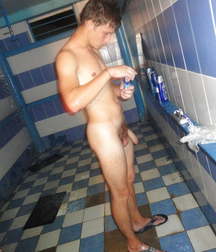 Oufti-WetPlace 5af34d47891a5.jpg