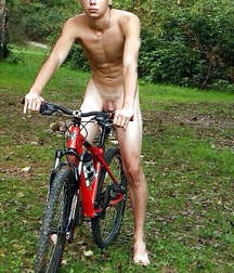 Oufti-Naturist 5afc7466928a9.jpg