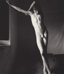Oufti-N&B-B&W 5b33f8fce4568.jpg