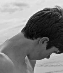 Oufti-N&B-B&W 5b33f91e952c9.jpg