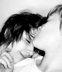 Oufti-N&B-B&W 5b5e02583c0bd.jpg