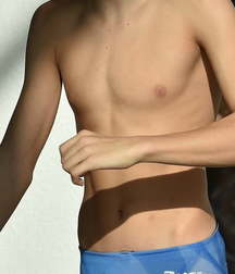 Oufti-Chest & Swin slip 01 5c608dd932eb5.jpg