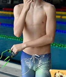 Oufti-Chest & Swin slip 01 5c608de3276e5.jpg