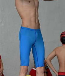 Oufti-Chest & Swin slip 03 5c608eb8cff31.jpg