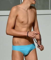 Oufti-Chest & Swin slip 03 5c608ecf07cf6.jpg
