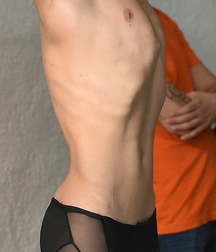 Oufti-Chest & Swin slip 03 5c608ed2bbe15.jpg