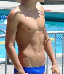 Oufti-Chest & Swin slip 03 5c608ee1c54e5.jpg