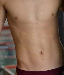 Oufti-Chest & Swin slip 03 5c608efb83d72.jpg
