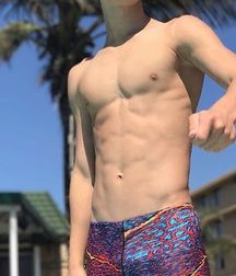 Oufti-Chest & Swin slip 03 5c608f08668dc.jpg