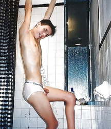 Oufti-Wet place 5cae3377072ff.jpg