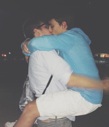 Oufti-Biz & Tendresse 5d56e57ac9f07.png