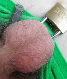 Oufti-Couilles-Balls 5e694b0fa7947.jpg
