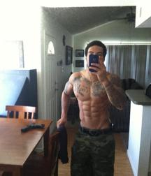 Selfie 5a87d643e4afd.jpg