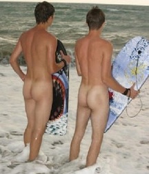 nude surfers 58e61171797a5.jpg
