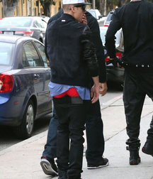 saggin boys 591432ab36343.jpg