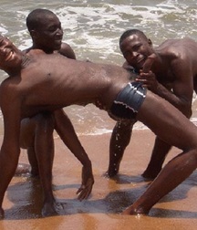 ebony guys 594788ed70fb9.jpg