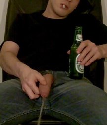 piss play 5947b3dea08cb.jpg