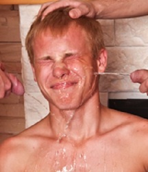 piss play 5947b3e032a0c.jpg