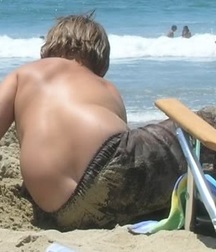 Ass Crack 59709ba53165d.jpg
