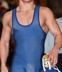 wrestler bulges 59709ecfeb564.jpg