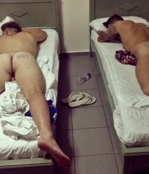 sleeping guys 59783f7a8374e.jpg