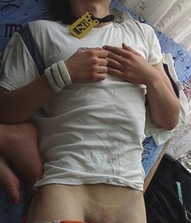 sleeping guys 59783f8ecb7c9.jpg