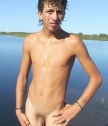 slim twinks 599045f573715.jpg
